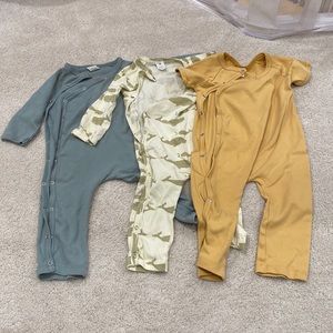Set of 3 Kate Quinn size 12-18 mo 100% organic cotton button jumpsuits